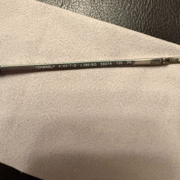 New Authentic Chanel Black gray Pilot Sunglasses $600 4189 T-Q - Picture 12 of 14